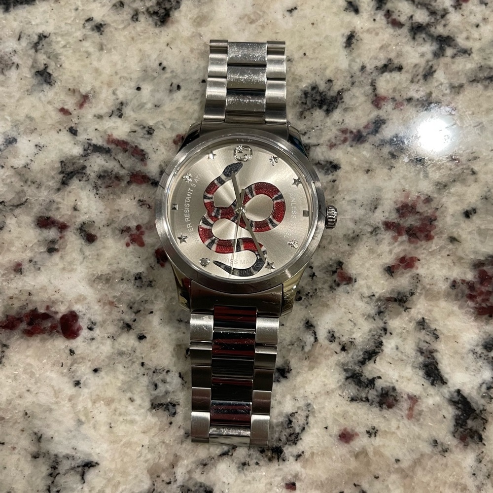 Gucci G-Timeless 38mm S. Steel Case with Silver Dial with Snake Motif Mens Watch